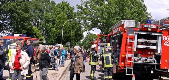 “HuRW“ war der Star des Feuerwehrtages in Brunsbek: Die Feuerwehr Oststeinbek präsentierte ihren modernen Hubarbeits- und Rüstwagen.