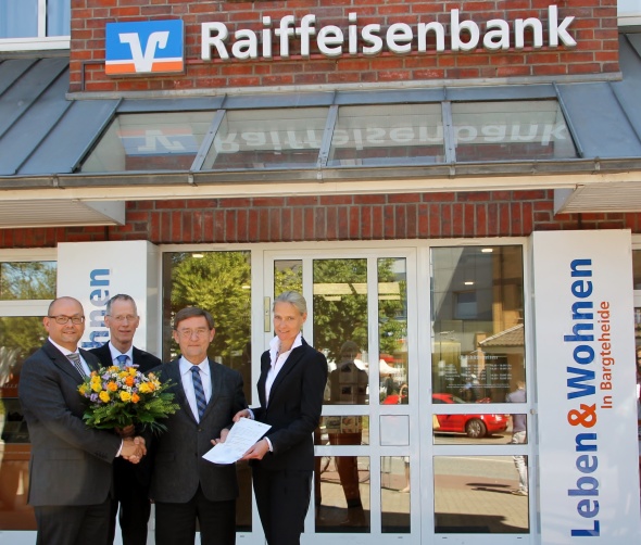 (v. l.) Hr. Meisberger, Hr. Allerbeck, Hr. Szech, Fr. Petersen, Foto: Schlie
