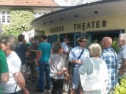 Große Premiere im Kleinen Theater