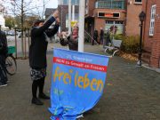 Gewalt kommt nicht in die Tüte