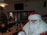 Der Weihnachtsmann besuchte Heiligabend auch die Berufsfeuerwehr Lübeck