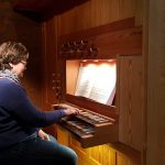 Gemeindefest_14_Ingeburg Sonnenschein an der Orgel_Fotograf_Werner Jansen