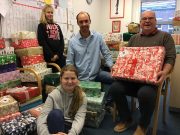 Der „Weihnachtspäckchenkonvoi“ hält auch am Gymnasium Eckhorst