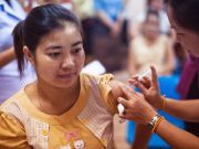 Impfung mit AstraZeneca ausgesetzt – Auswirkungen auf Impfzentren in Stormarn