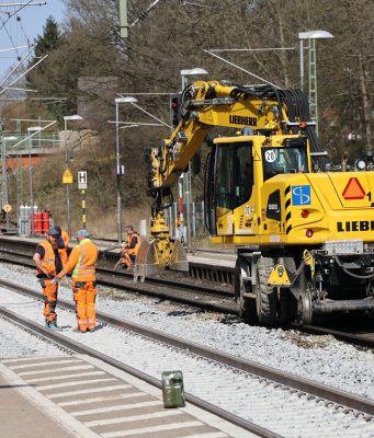 Zugausfall, Ausfall der Zwischenhalte und Schienenersatzverkehr ab 23. 5.