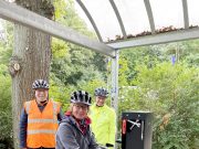 Fahrrad-Service-Station am Bargteheider Bahnhof installiert – ADFC-Radtour untersucht wichtige Punkte für den Radverkehr