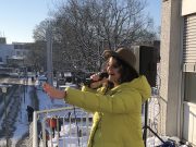 Wochenmarktbalkonkonzert mit Mimi Schell