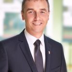 01 Żmigróds Bürgermeister Robert Lewandowski gibt ein gutes Beispiel in Sachen Fehlerkultur