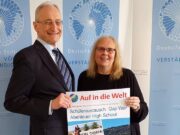 Schüleraustausch und Gap Year 2024: E-Book „Traumziel USA“ gibt aktuellen Überblick und Praxis-Tipps