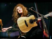 Anne Haigis: „Carry on“