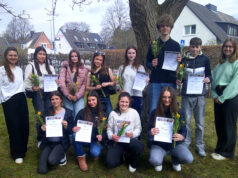 Jugendliche zu qualifizierten Babysittern ausgebildet – Kinderschutzbund Stormarn stärkt Familien im Alltag