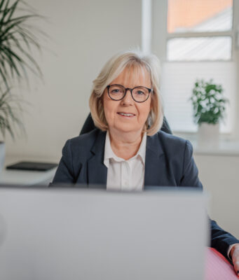 Digitale Top-Platzierung für Bargteheide: Bürgermeisterin Gabriele Hettwer zieht positive Zwischenbilanz
