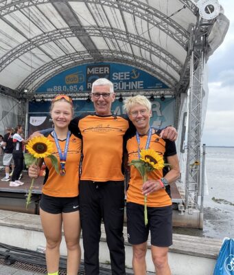 Bargteheider Triathleten erfolgreich bei den Finals am Steinhuder Meer