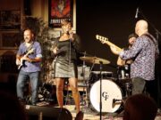 Shanna Waterstown und Band im Lily B. Bad Oldesloe